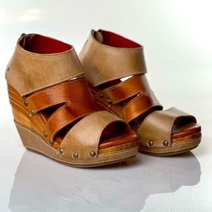 BED STU Wedge Sandals Color - Oats Pecan Rustic Size 6